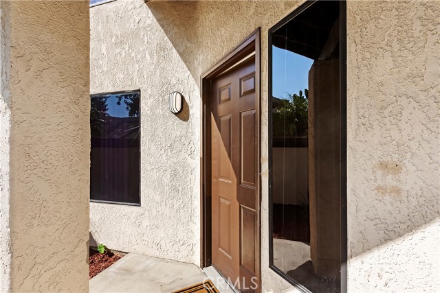 Detail Gallery Image 5 of 24 For 426 N Imperial Ave #C,  Ontario,  CA 91764 - 3 Beds | 2 Baths