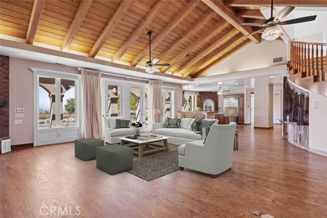 38075 Via Majorca, Murrieta CA: https://media.crmls.org/medias/2143d8ff-624d-4a24-a923-1a9d24cbc909.jpg