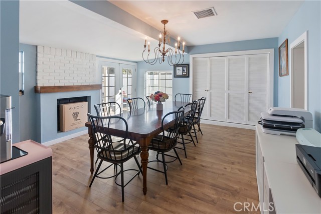 Detail Gallery Image 13 of 31 For 2920 Cheyenne, Riverside,  CA 92506 - 4 Beds | 3 Baths