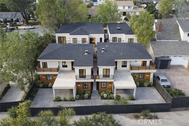 Front Image Thumbnail for CRSR26065570