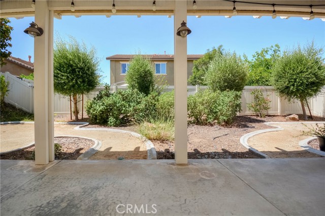 38119 Spring Canyon Drive, Murrieta CA: https://media.crmls.org/medias/21459932-fa3a-4ea0-bc2e-e8b08605e8c6.jpg
