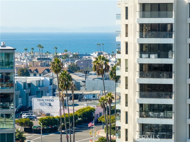 Detail Gallery Image 2 of 17 For 601 Lido Park Dr 6d,  Newport Beach,  CA 92663 - 2 Beds | 2/1 Baths