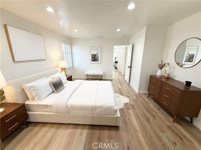 2150 N Eastern Avenue, Los Angeles CA: https://media.crmls.org/medias/2146e914-09dc-453a-90b8-b19276f52d1c.jpg