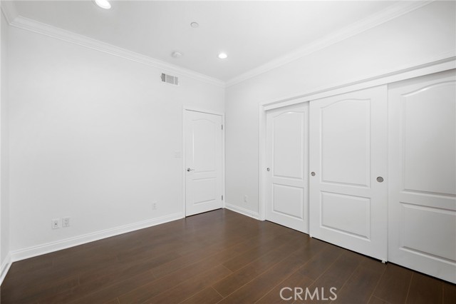 540 E Angeleno Avenue, Burbank CA: https://media.crmls.org/medias/21491bb1-524a-4b1b-858f-7d0f68eb0891.jpg