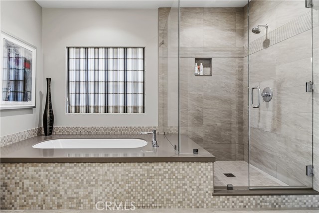 Detail Gallery Image 16 of 44 For 7343 Rutherford Hill, West Hills,  CA 91307 - 5 Beds | 5 Baths