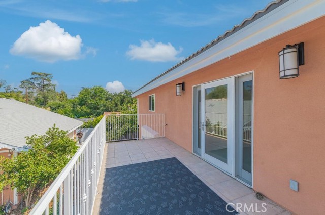 801 S Michillinda Avenue, Pasadena CA: https://media.crmls.org/medias/214a0234-b91d-4b9e-ad03-f9a7acceb630.jpg