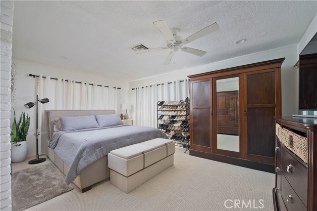 Detail Gallery Image 11 of 33 For 22050 Tulsa, Chatsworth,  CA 91311 - 2 Beds | 3 Baths