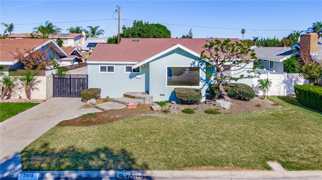 7915 Kingbee Street, Downey, CA 90242