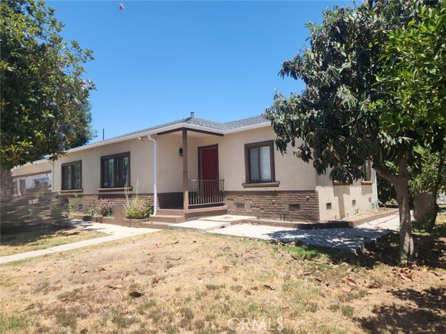 Detail Gallery Image 26 of 41 For 21057 Runnymede St, Canoga Park,  CA 91303 - 3 Beds | 2 Baths