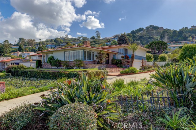 760 Via Del Monte, Palos Verdes Estates, California 90274, 4 Bedrooms Bedrooms, ,3 BathroomsBathrooms,Residential,Sold,Via Del Monte,SB23007953