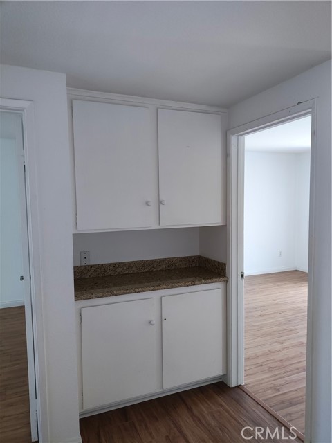 19325 Tomlee Avenue, Torrance CA: https://media.crmls.org/medias/214cae8d-85c6-4592-b61c-b3548076dfeb.jpg