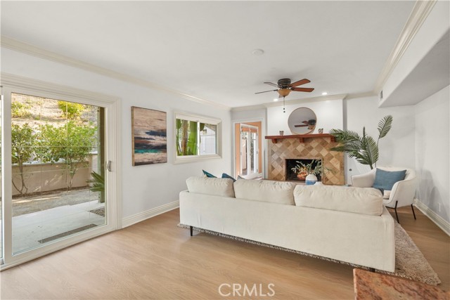 22550 Flamingo Street, Woodland Hills CA: https://media.crmls.org/medias/214cced4-44c8-4629-bd3b-5524e0ae474b.jpg