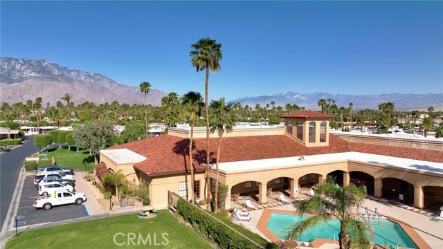 69801 Ramon Road, Cathedral City CA: https://media.crmls.org/medias/214ce2ab-c83f-4d1f-89f8-3b015431987a.jpg