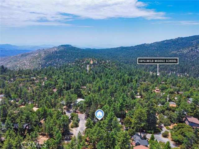 Detail Gallery Image 14 of 15 For 26546 Green Ave, Idyllwild,  CA 92549 - 3 Beds | 2 Baths