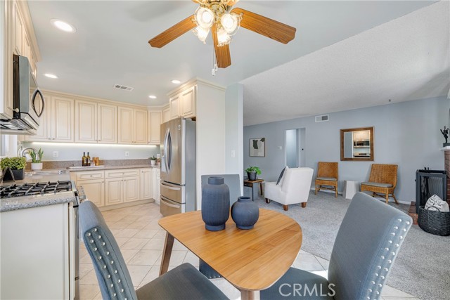 Detail Gallery Image 13 of 65 For 11782 Azalea, Fountain Valley,  CA 92708 - – Beds | – Baths