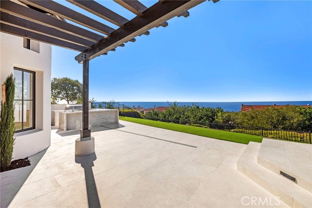 Front Image Thumbnail for CROC25053776