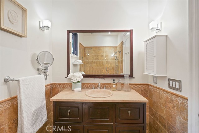 Detail Gallery Image 29 of 64 For 3115 Ellington, Los Angeles,  CA 90068 - 4 Beds | 4 Baths