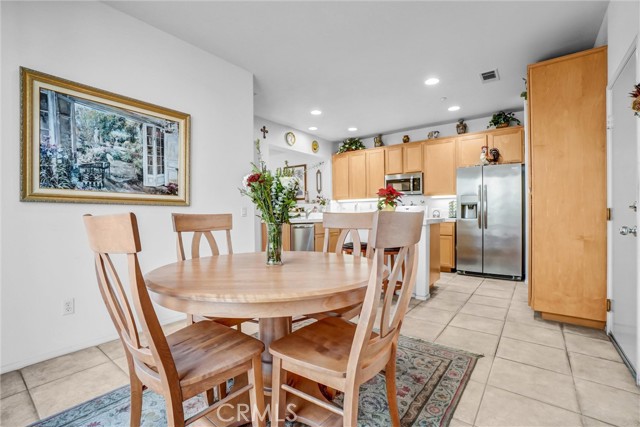 Detail Gallery Image 13 of 50 For 65 Windward Way, Buena Park,  CA 90621 - 3 Beds | 2/1 Baths