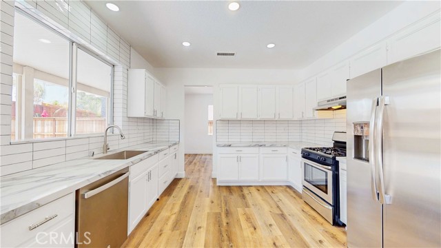 Detail Gallery Image 13 of 70 For 17877 Orangewood Ln, Riverside,  CA 92503 - 5 Beds | 3 Baths