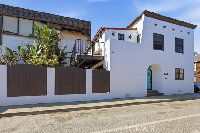 Detail Gallery Image 3 of 42 For 6600 E Ocean, Long Beach,  CA 90803 - 3 Beds | 3/1 Baths