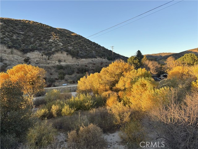 42930 Lake Hughes Road, Lake Hughes CA: https://media.crmls.org/medias/21509d07-4ba3-4322-8915-0f0ddbc1b3f0.jpg