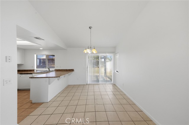 Detail Gallery Image 14 of 32 For 14545 Sylvester, Moreno Valley,  CA 92553 - 2 Beds | 2 Baths