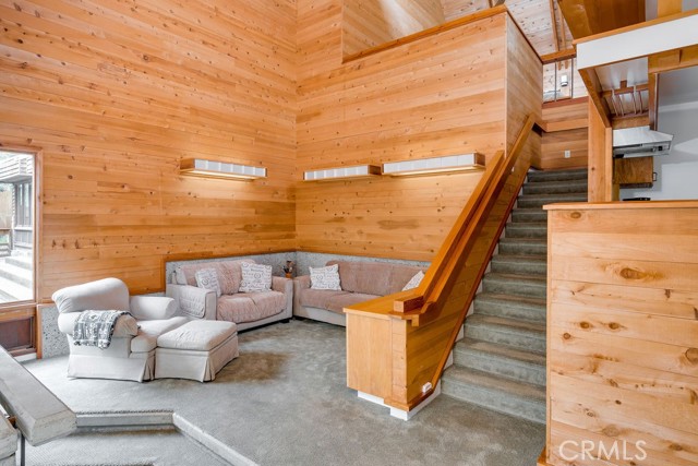 Detail Gallery Image 9 of 60 For 1021 Hillcrest, Cambria,  CA 93428 - 3 Beds | 2/1 Baths