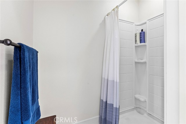Detail Gallery Image 18 of 41 For 2227 Hutchinson St, Chico,  CA 95928 - 3 Beds | 2/1 Baths