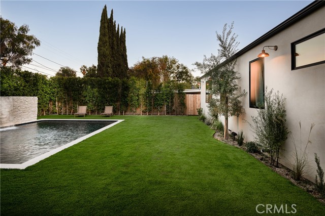 Detail Gallery Image 54 of 65 For 15719 Hartsook St, Encino,  CA 91436 - 4 Beds | 4/1 Baths