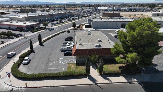 15453 Cholame Road, Victorville, California 92392, ,Commercial Lease,For Rent,15453 Cholame Road,CRHD24209664