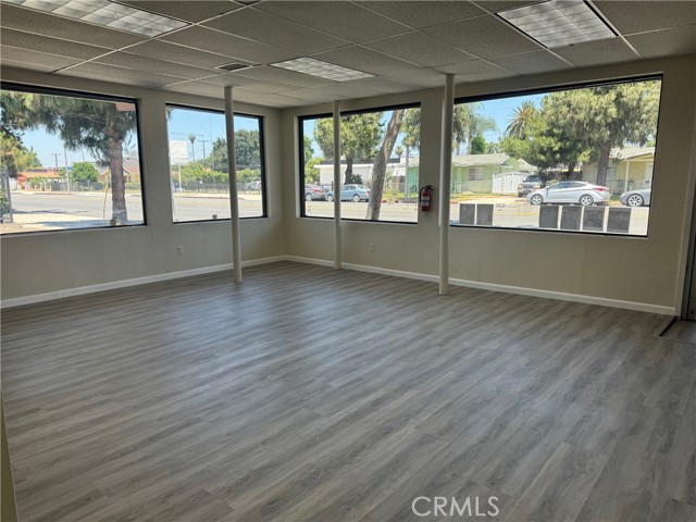 1160 W Mission Boulevard, Pomona, California 91766, ,Commercial Lease,For Rent,1160 W Mission Boulevard,CRCV24125123