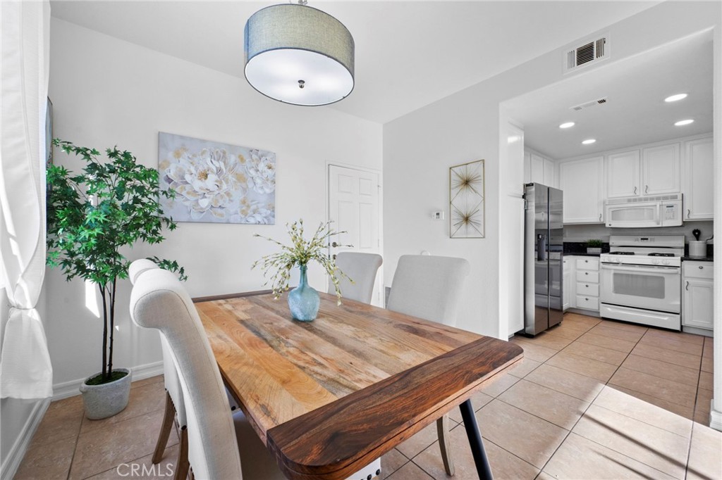 2155161d 0b75 4247 8358 8d445a96f241