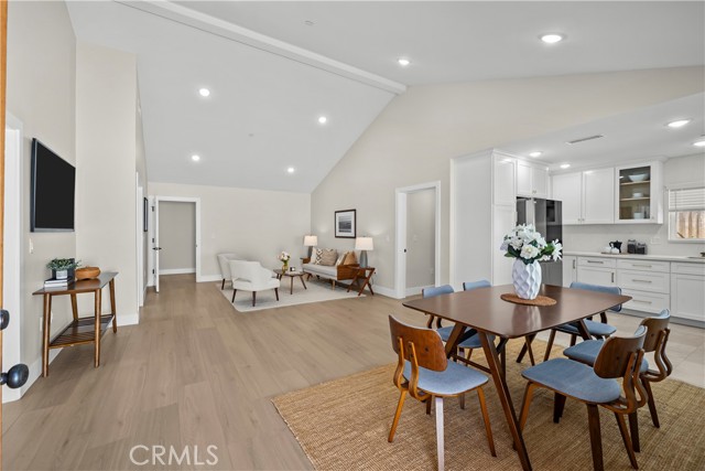 16360 Parthenia photo 34
