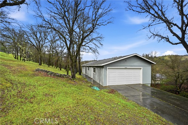 Detail Gallery Image 31 of 37 For 19474 Donkey Hill, Hidden Valley Lake,  CA 95467 - 3 Beds | 2 Baths