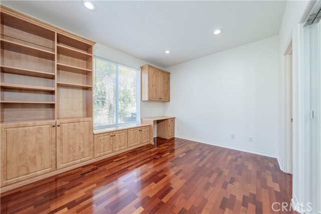 Detail Gallery Image 22 of 65 For 7371 Siena Dr, Huntington Beach,  CA 92648 - 4 Beds | 3/1 Baths