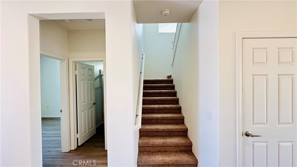 MLS #SR25274345 image #8