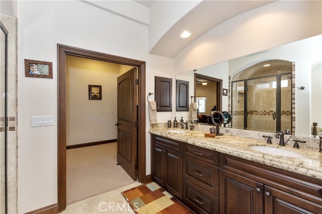 Detail Gallery Image 12 of 21 For 216 Alp Ct, Big Bear Lake,  CA 92315 - 5 Beds | 7 Baths