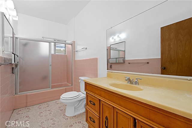 Detail Gallery Image 21 of 37 For 234 & 236 W.12th Street St, San Pedro,  CA 90731 - – Beds | – Baths