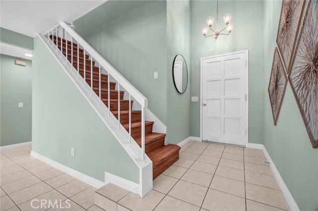 Detail Gallery Image 5 of 48 For 913 Whitewater, Fullerton,  CA 92833 - 2 Beds | 2/1 Baths