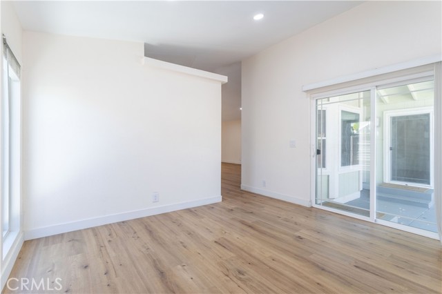 Image 26 of 40 For 20049 Canyon View