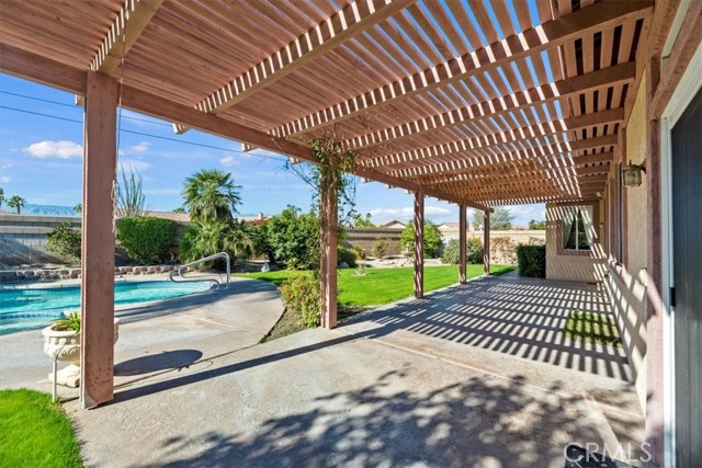 Detail Gallery Image 10 of 49 For 79105 Diane Dr, La Quinta,  CA 92253 - 3 Beds | 2/1 Baths