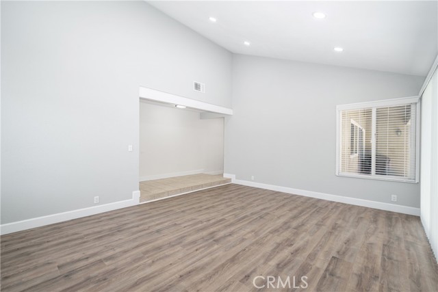3701 S Ross Street, Santa Ana CA: https://media.crmls.org/medias/2158d963-88b2-4648-80de-66ba037fb228.jpg