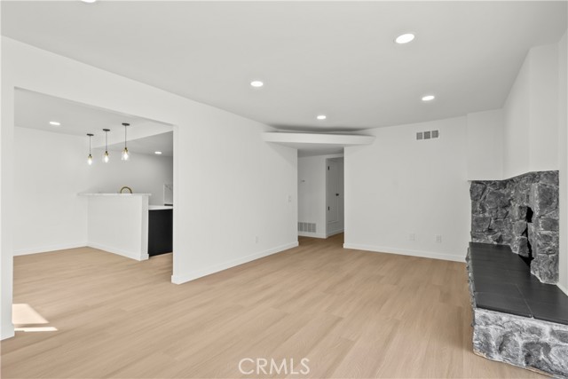 Detail Gallery Image 21 of 45 For 11010 Borden, Pacoima,  CA 91331 - 3 Beds | 2 Baths