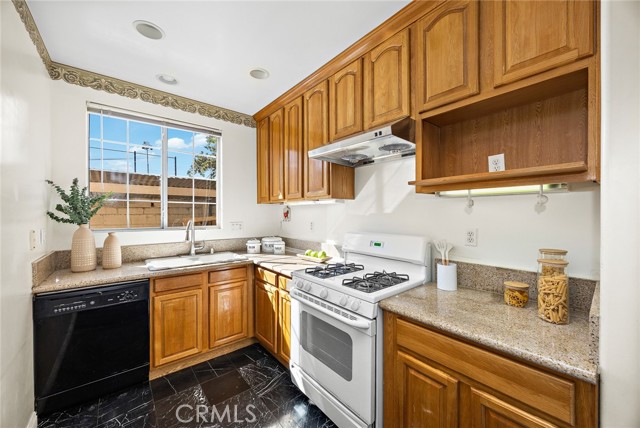 Detail Gallery Image 26 of 31 For 200 E Haven, Arcadia,  CA 91006 - 5 Beds | 4 Baths