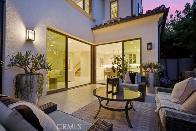164 Villa Ridge, Irvine CA: https://media.crmls.org/medias/215a29be-66c9-40f8-8ae3-cc617552d05b.jpg