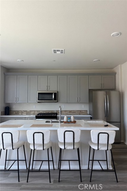 Front Image Thumbnail for CRSW25264804