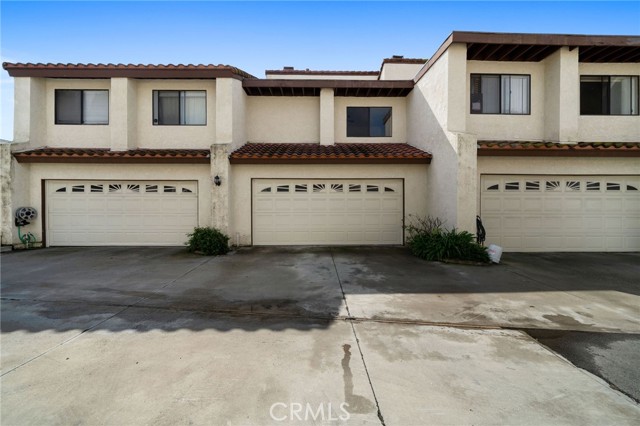 Detail Gallery Image 1 of 1 For 8171 Larson Ave #3,  Garden Grove,  CA 92844 - 2 Beds | 2/1 Baths