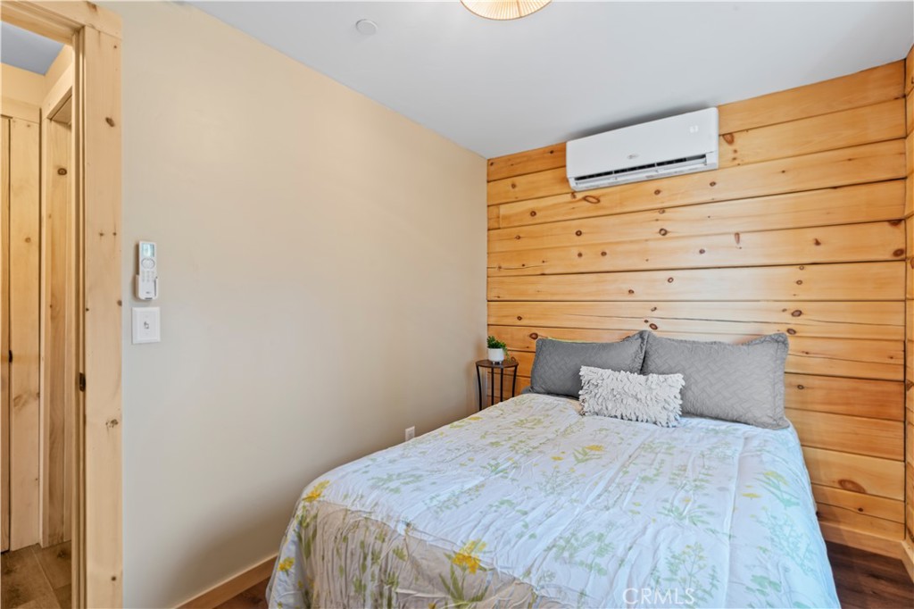 MLS #IG25268056 image #23