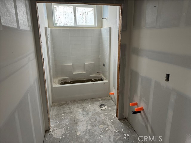 Detail Gallery Image 7 of 14 For 474 Aaron Ct, Atwater,  CA 95301 - 4 Beds | 3 Baths