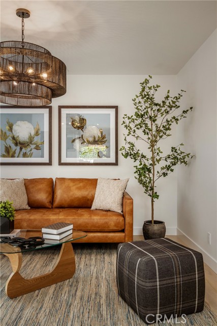 Detail Gallery Image 5 of 29 For 1720 Oak Ave, Manhattan Beach,  CA 90266 - 4 Beds | 3/1 Baths